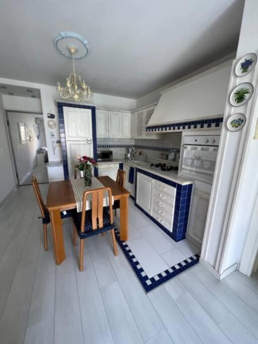 A Ca Di Nonni Apartment Albenga Ngoại thất bức ảnh