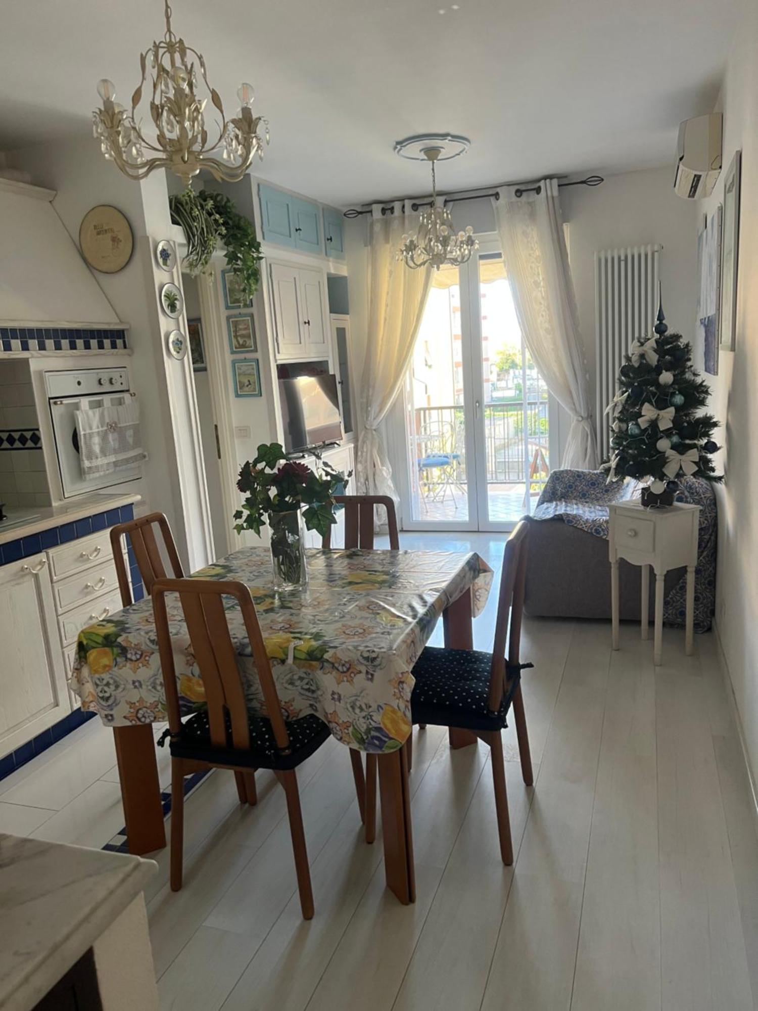 A Ca Di Nonni Apartment Albenga Ngoại thất bức ảnh